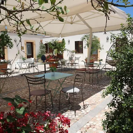 Lejlighedshotel Lampedusa 3*