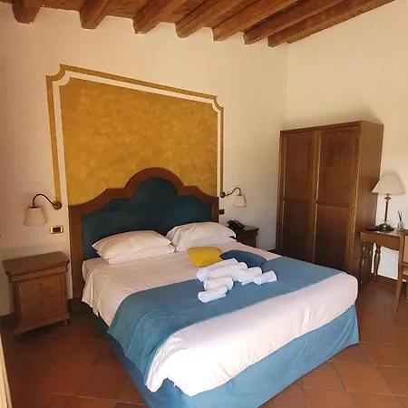 Lampedusa Aparthotel Palermo