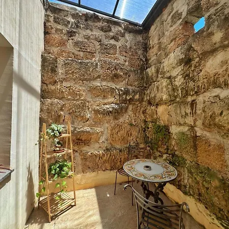 Lampedusa Aparthotel Palermo