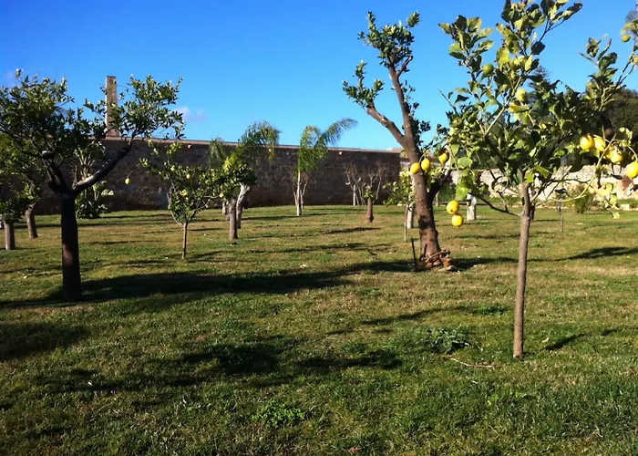Lampedusa Aparthotel 3*