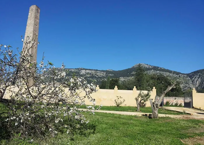 Lampedusa Aparthotel Palermo